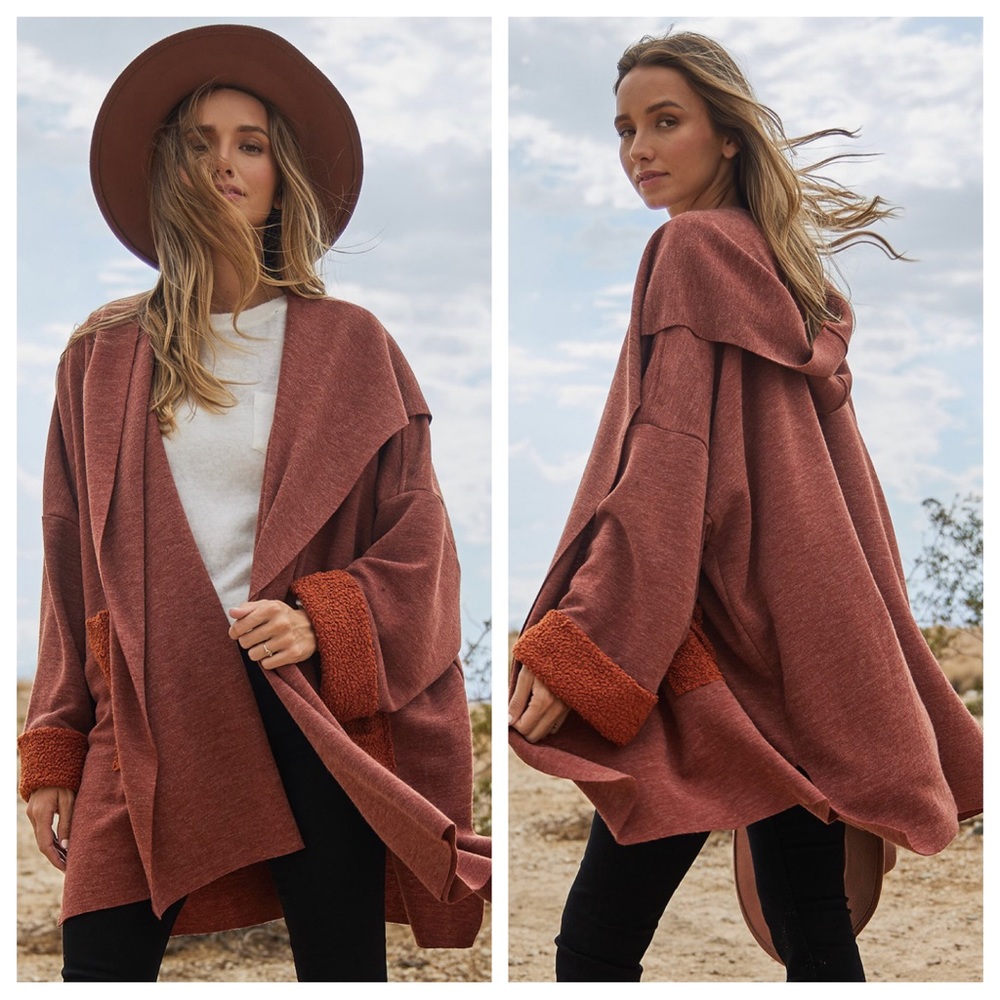 ✨RESTOCKED✨Oversized Stunning chic and Comfy Multi
Fabric Hoodies Cardigan - Picture 4 of 6
